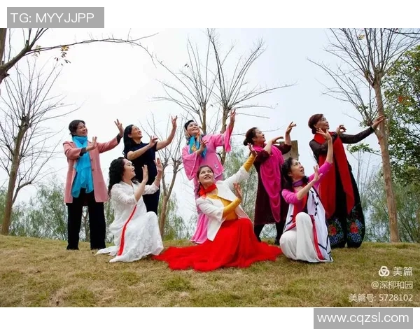 模特与足球明星同框展现魅力瞬间的精彩图片合集